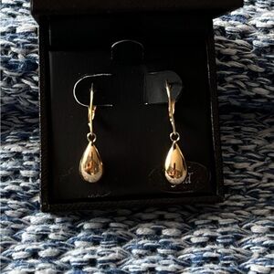 14K Gold Teardrop Earrings. Secure omega back closure New without tags